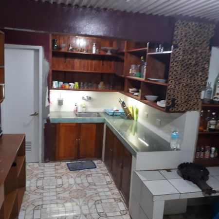 Blue Bamboo Hotel Balabag  Екстер'єр фото