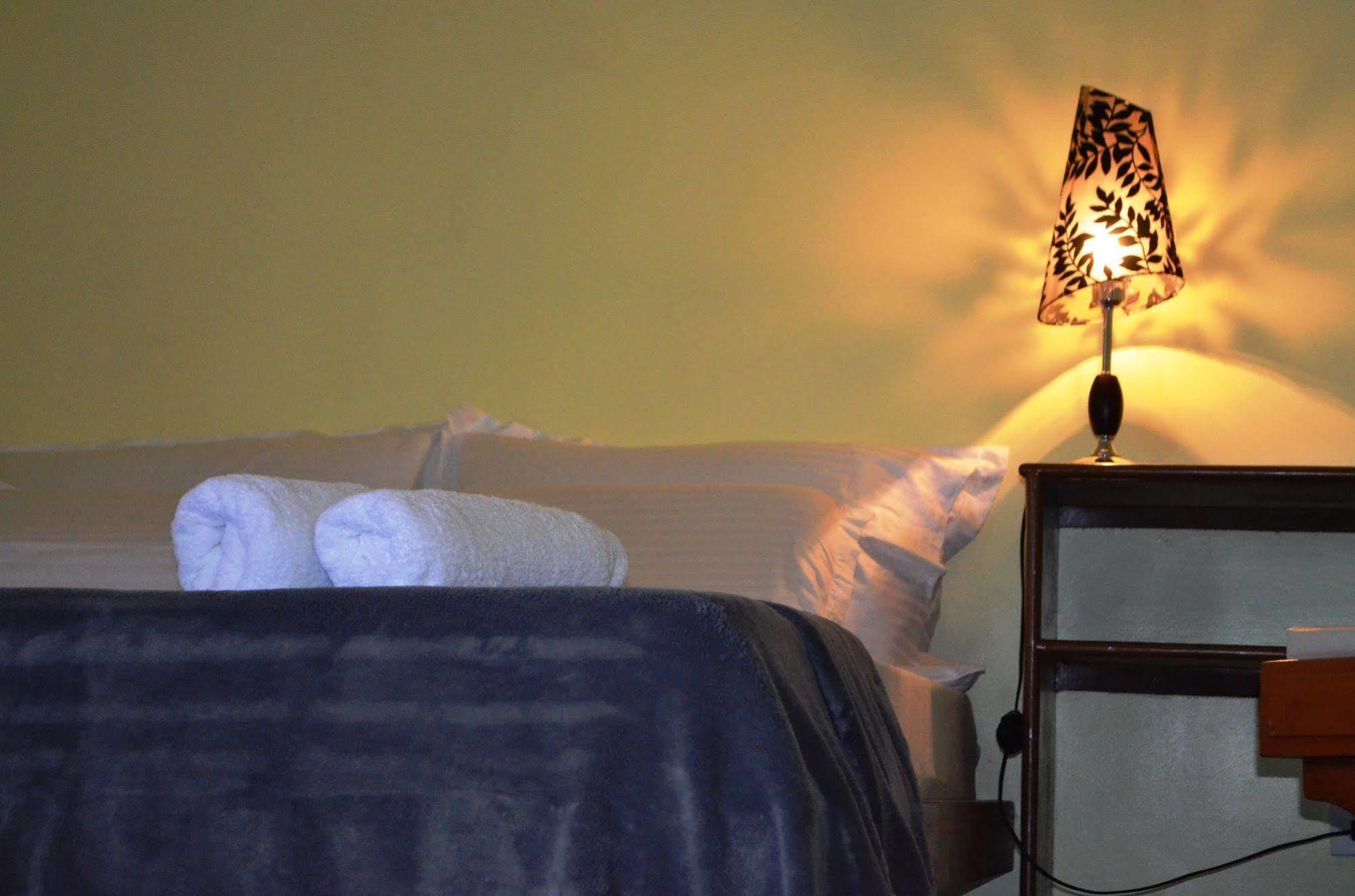 Blue Bamboo Hotel Balabag  Екстер'єр фото