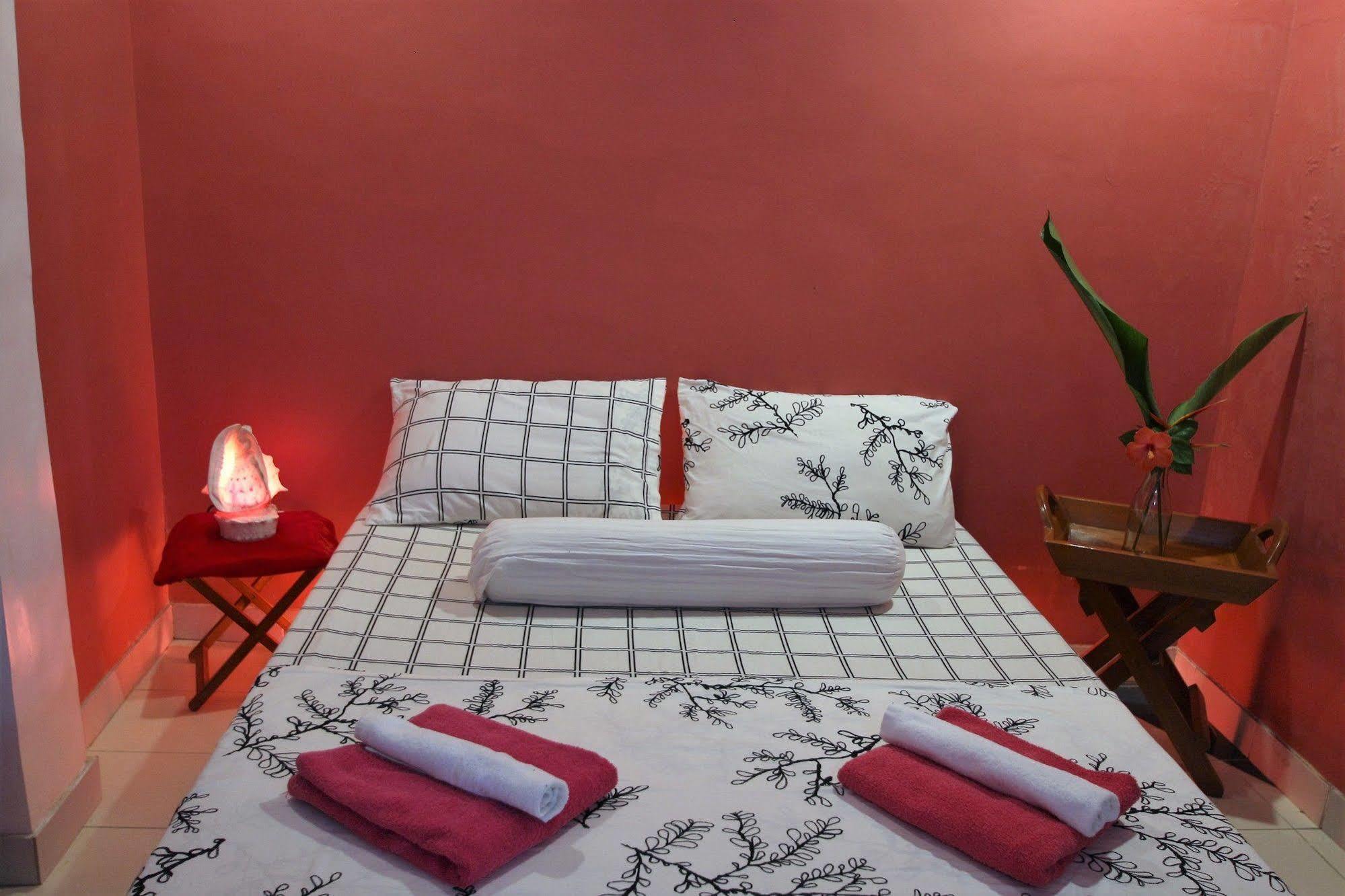 Blue Bamboo Hotel Balabag  Екстер'єр фото