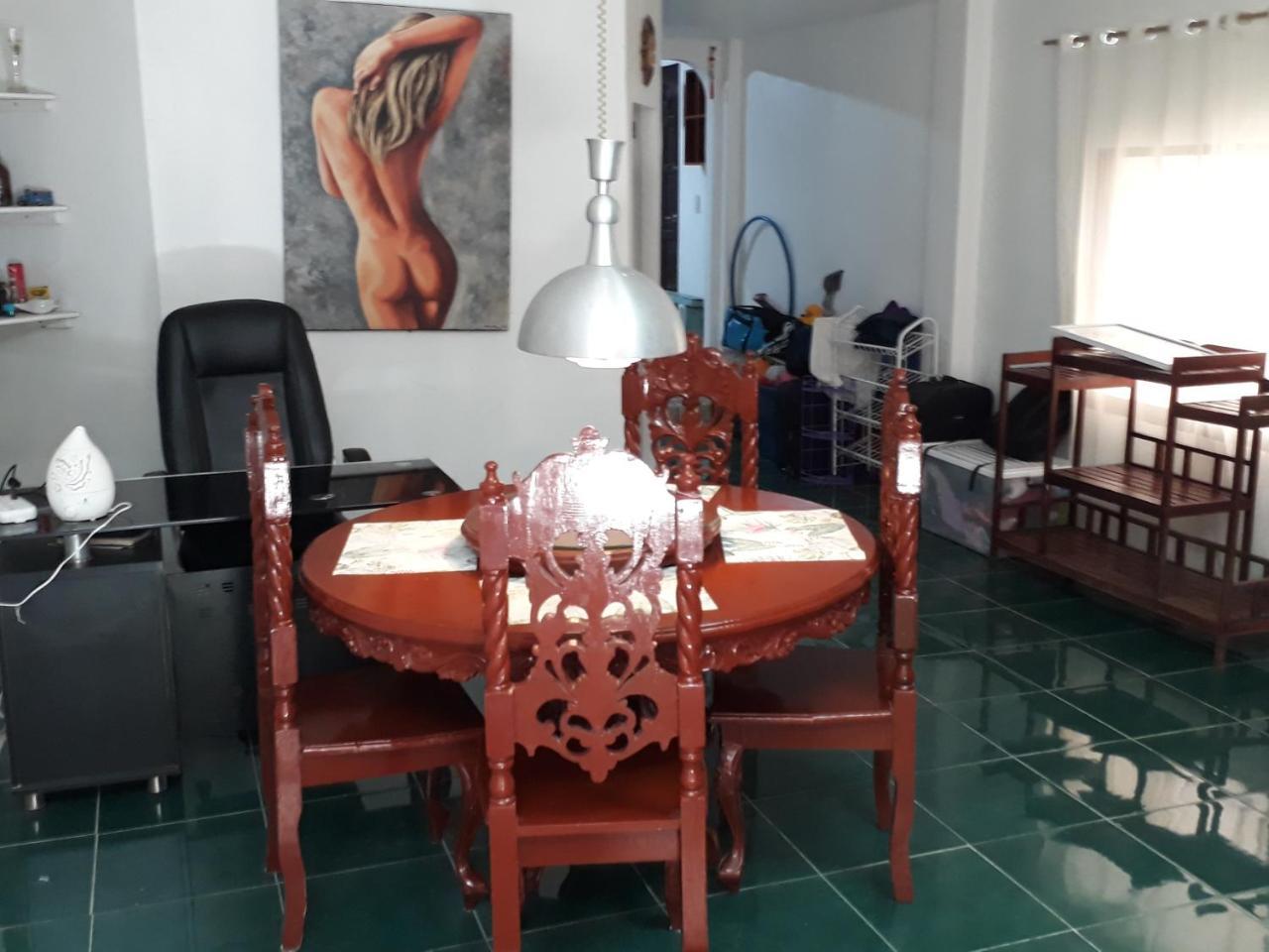 Blue Bamboo Hotel Balabag  Екстер'єр фото